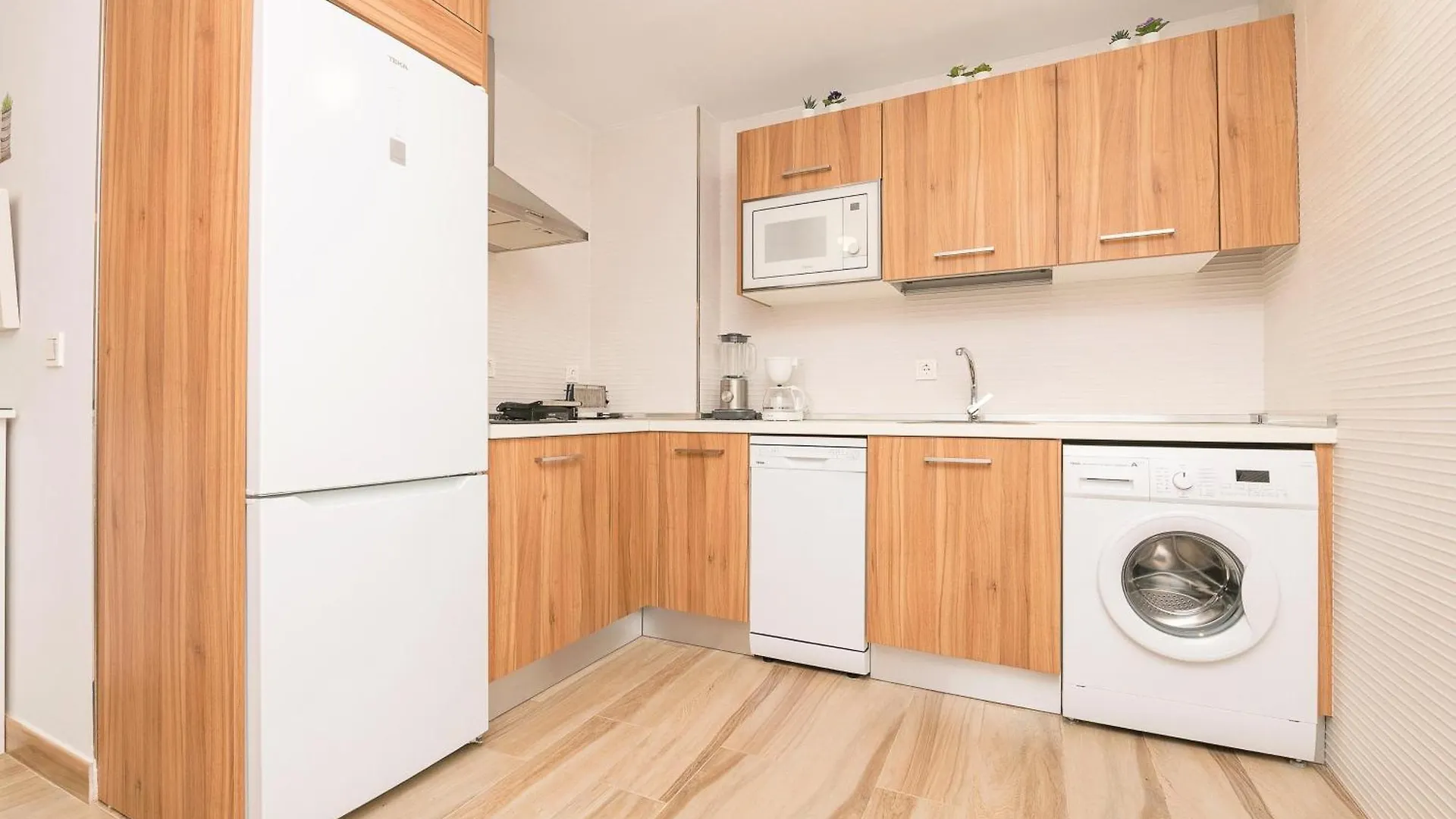 Loving Rota (Adults Only) Apartment